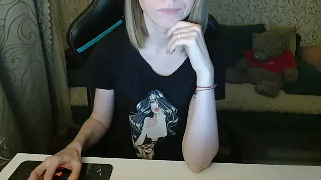  Alisa Allison  online show from October 30, 3:02 pm