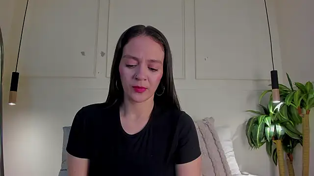 AmberrMoore  online show from February 27, 3:34 pm