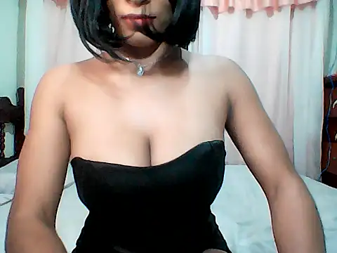 HotGiirl2025 online show from November 14, 4:01 am