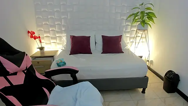 victoria 243 online show from February 24, 7:40 am