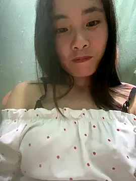 Elysia-007 online show from October 29, 1:15 pm