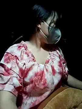 yoyo-mi online show from November 9, 1:07 pm