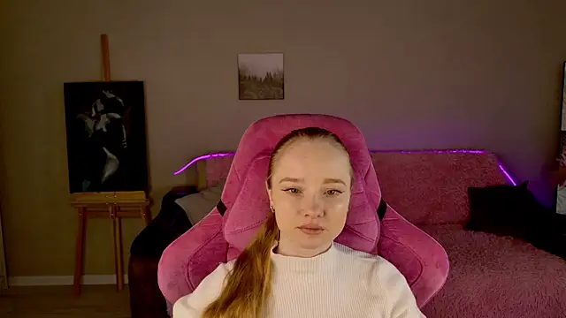 Shawty Mia online show from November 3, 5:22 am