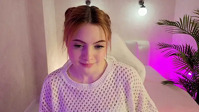 Daniela Saules online show from November 22, 9:34 am