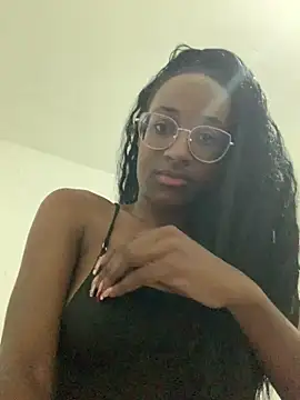 Valeriaaa20 online show from April 6, 1:49 am