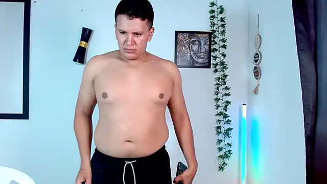 Mia sexylatin online show from March 24, 2:06 am