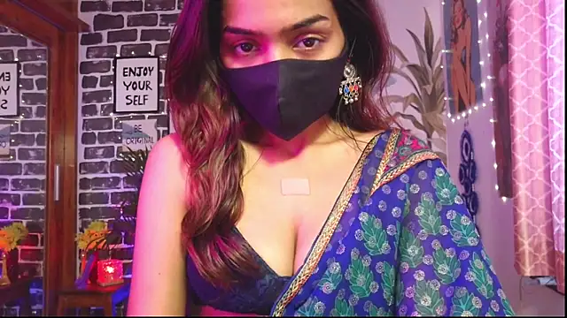 Saloni9 online show from April 6, 4:23 am