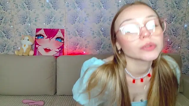 phreshgirlswag online show from January 18, 5:31 pm