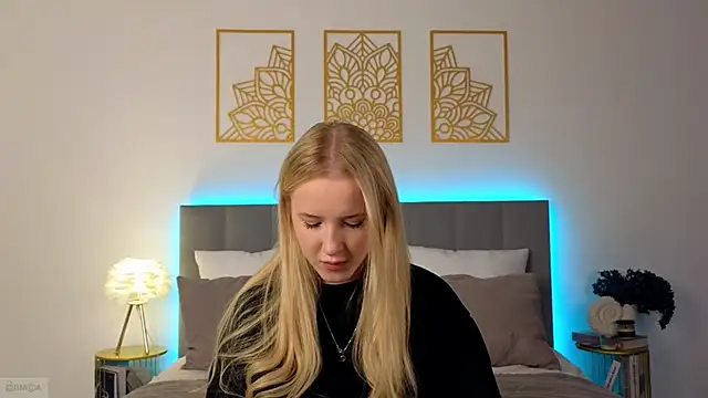 adele armass online show from November 28, 10:35 pm