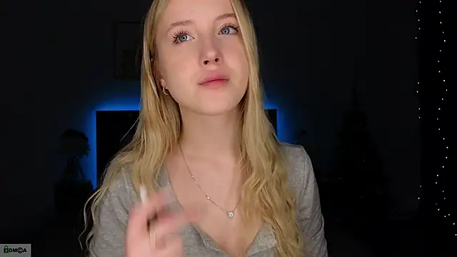 adele armass online show from January 10, 9:41 pm