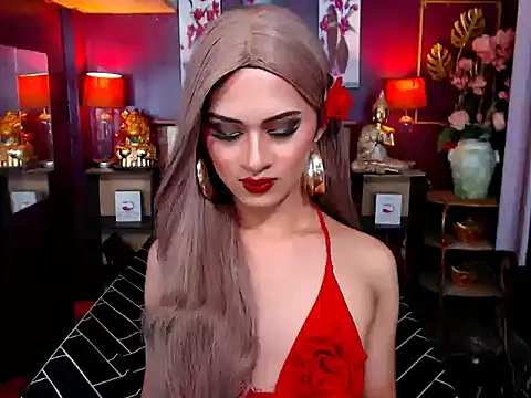 Plastique PATRICIA online show from March 20, 11:59 am