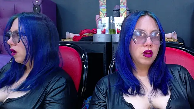 BellaBarness online show from November 4, 2:33 pm