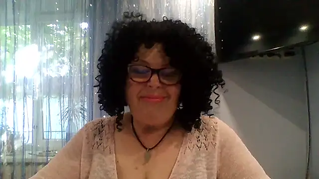 Milaniya606 online show from June 12, 5:04 am