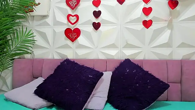 Anggie Miller online show from March 20, 1:38 pm