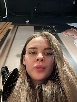 KristiRich online show from November 21, 7:32 am