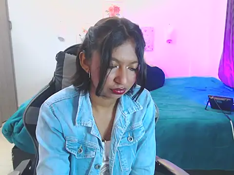Samanta 777 online show from May 19, 1:56 am