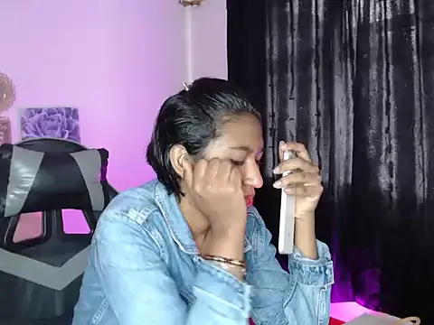 Samanta 777 online show from February 3, 7:51 pm