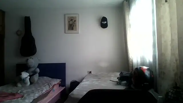 Lauryn Jones online show from April 2, 9:34 pm