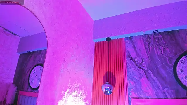 Valery Shadey online show from January 10, 8:35 pm