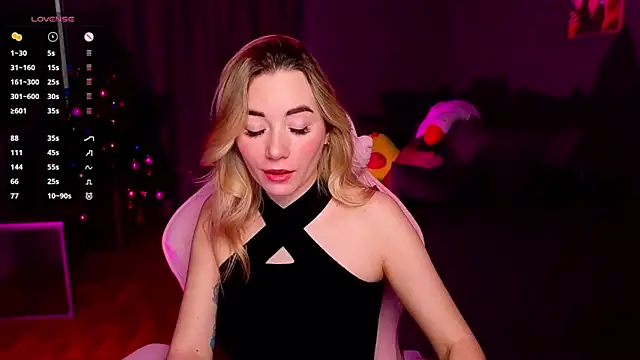 Rosie Mac online show from February 9, 4:15 am