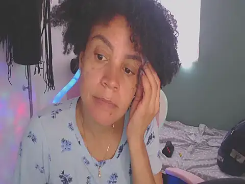 shayna cute online show from July 26, 9:11 pm