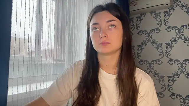 TwotyBright online show from November 27, 8:17 am