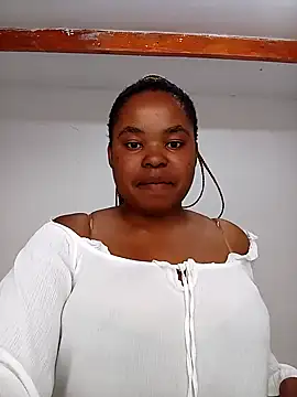 Lulubabee online show from November 13, 7:40 am