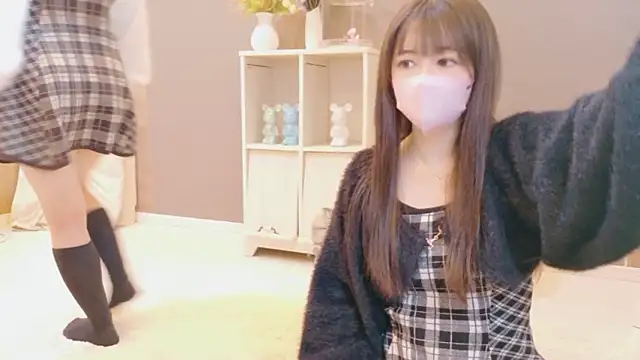 oto-X-cup online show from November 8, 8:30 am