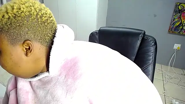 BigAssBBW24 online show from April 13, 1:45 pm