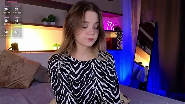 JeanToh online show from April 2, 3:09 pm