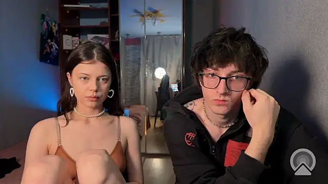 t files x online show from February 6, 4:43 pm