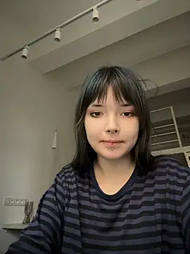 Lissssssa online show from April 10, 1:39 pm