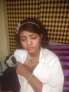 Freakingromance online show from March 31, 4:07 pm