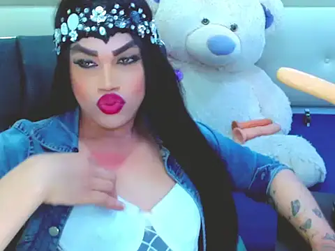 NharaBigCock online show from March 27, 7:36 pm