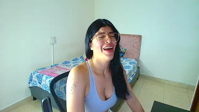 Kassandra 0304 online show from April 2, 11:51 am