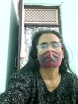 sanjana077 online show from February 10, 2:14 am