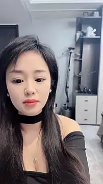 Lucky--Lucy online show from November 16, 3:23 pm