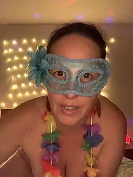 massagistahotbrunette online show from June 10, 9:35 pm