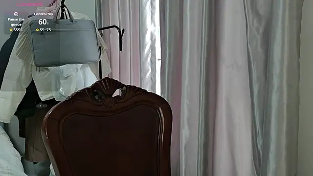 Wanwan61 online show from November 15, 6:14 am