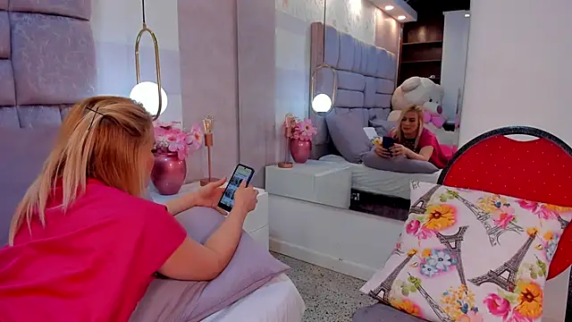 passion fruitt1 online show from November 18, 1:23 pm