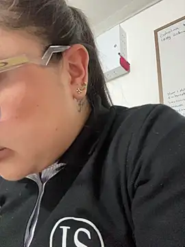 cleo wale  online show from November 10, 10:49 pm