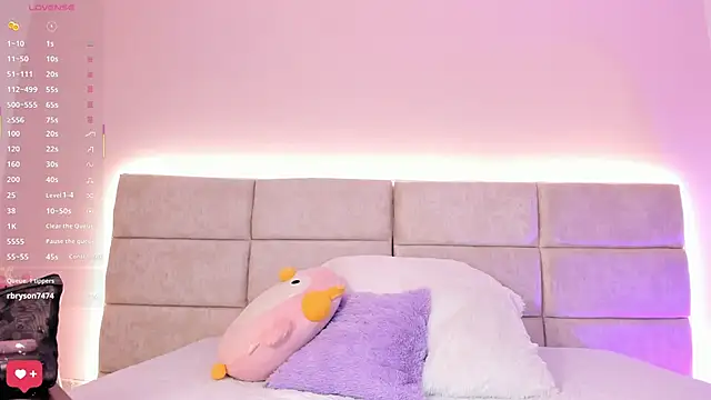 nia20  online show from February 21, 12:28 pm