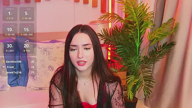 LuisaFaye online show from March 18, 6:24 pm