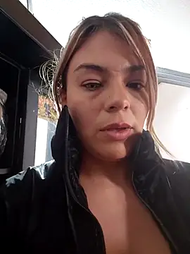 ingridtorres online show from November 13, 7:46 pm