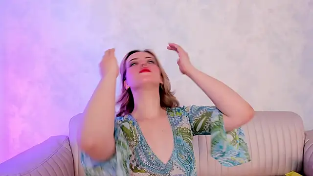 AnnaTylor online show from February 10, 12:41 pm