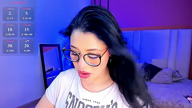 Dakhota Rouge online show from May 26, 4:56 am
