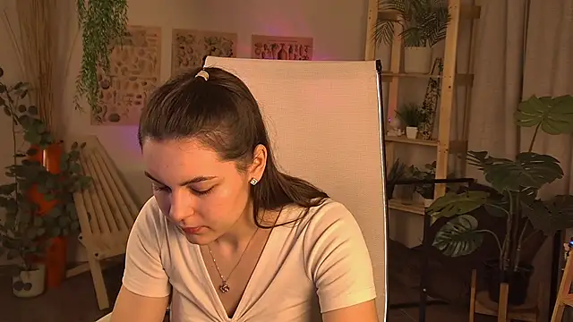 FrancescaCavaliere online show from February 27, 9:31 am