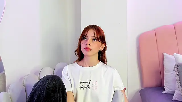 scarlett smith 3 online show from November 24, 3:19 am