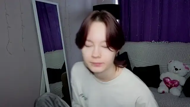 Annie Way online show from February 21, 4:46 am