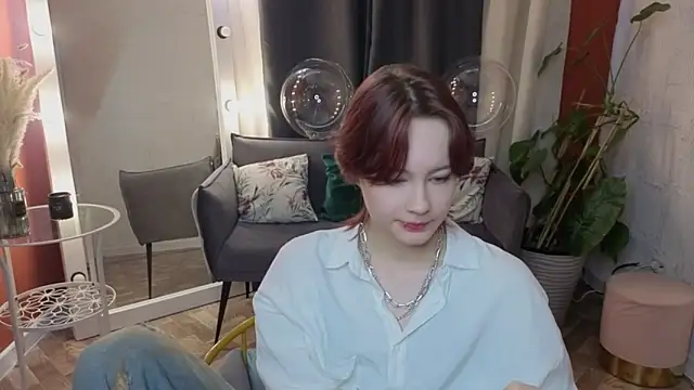 Annie Way online show from March 2, 7:15 am